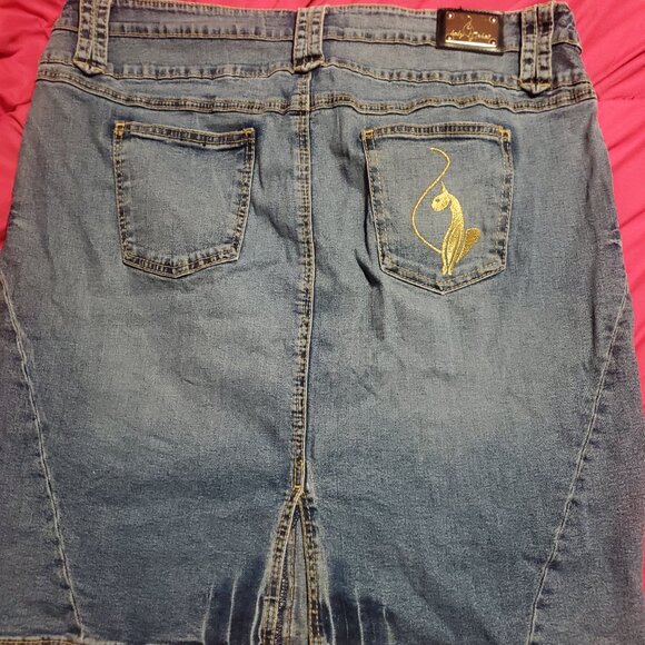 TEMPORARILY NOT FOR SALE - Picture 3 of 4